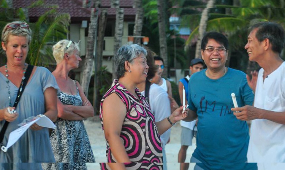 Inside Boracay: Week 13 Throwback to 15 June 2015 and protests against Seven Seas Boracay. Representatives from Friends of the Flying Foxes and Boracay Foundation Inc. Photo Courtesy of Jack Jarilla