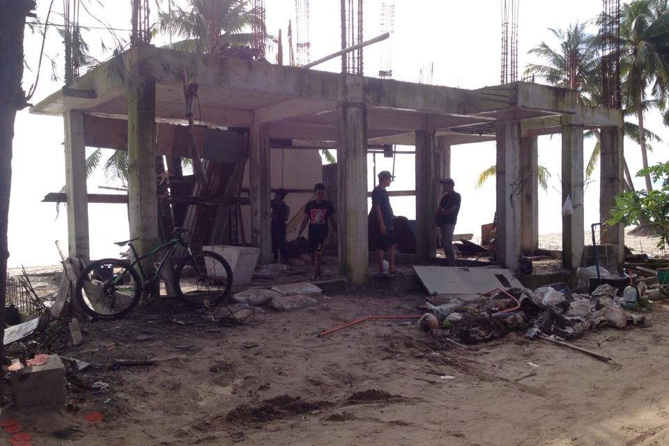 LGU Office demolished on Boracay  Inside Boracay: Week 21