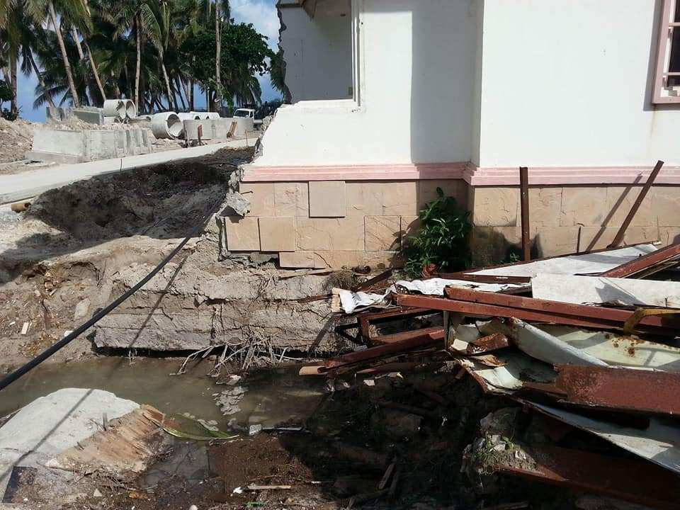 Inside Boracay: Week 15 Property remains left to owner to deal with. Photo Courtesy of Villaneuva Vie Juvy