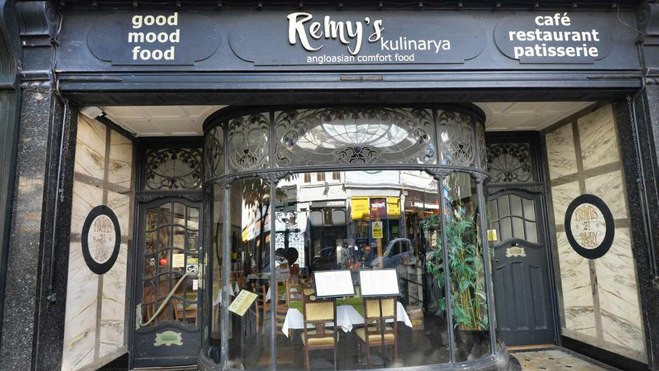 Frontage of Remy’s Café Kulinarya, on Kings Road, St. Leonards on Sea, East Sussex Article Filipino Restaurant wins UK Award by MY RANGGO Hospitality Magazine